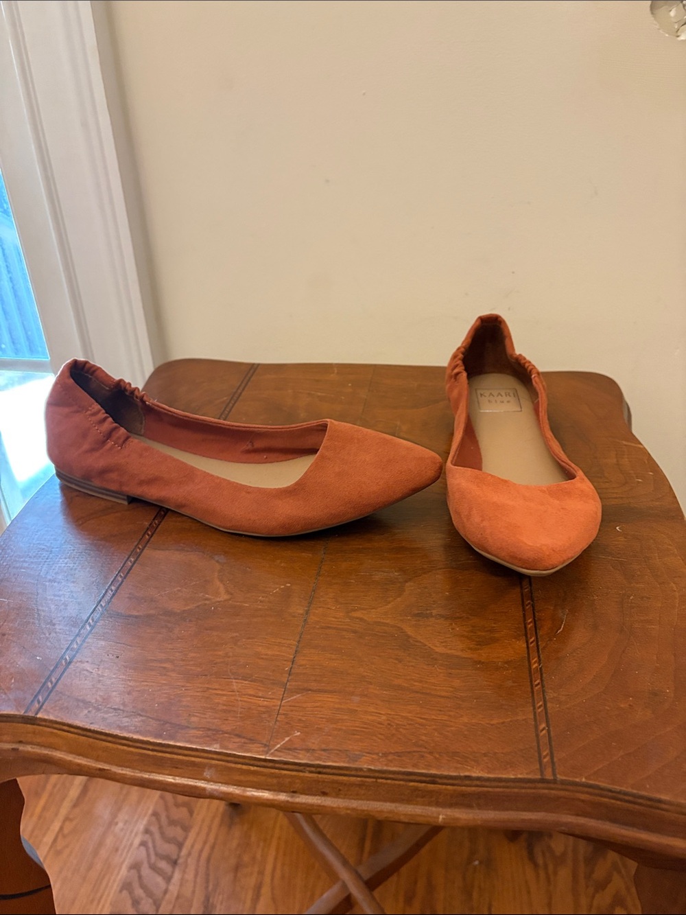 Kaari Blue Women's Burnt Orange Pointed-Toe Ballet Flats